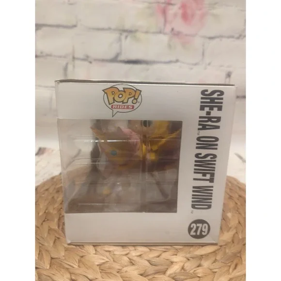 FUNKO POP Masters Of The Universe Walmart Exclusive She-Ra On Swift Wind Rides - Picture 2 of 6